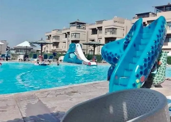 Tatil parkı بلو باي اسيا السخنه